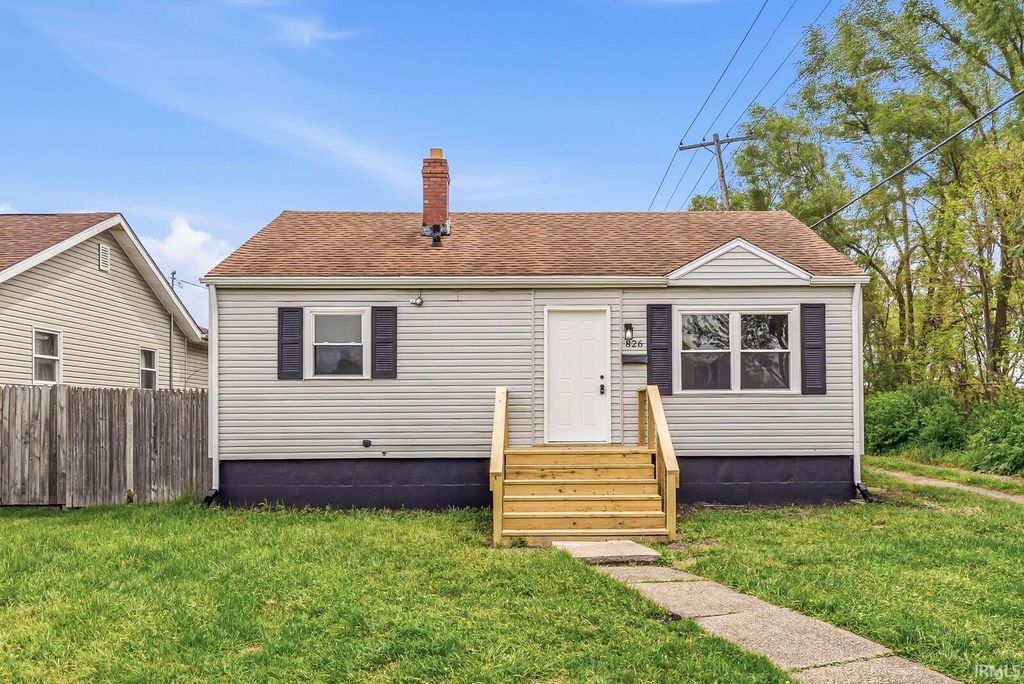 Photo of 826 S Illinois Street, South Bend, IN 46619 (MLS # 202618960)