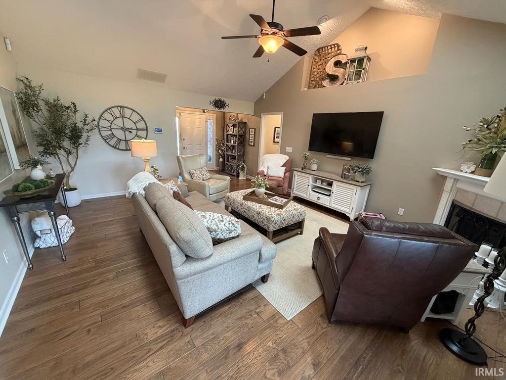 Photo of 715 Merimac Drive, Evansville, IN 47711 (MLS # 202635584)