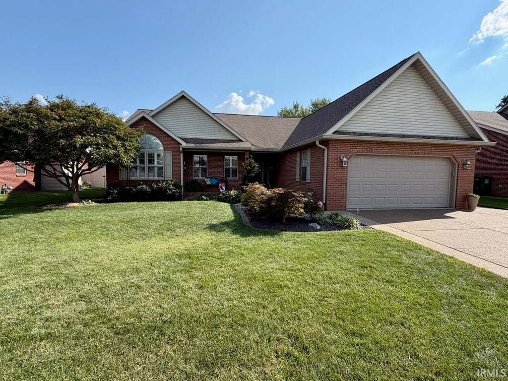 Photo of 715 Merimac Drive, Evansville, IN 47711 (MLS # 202635584)