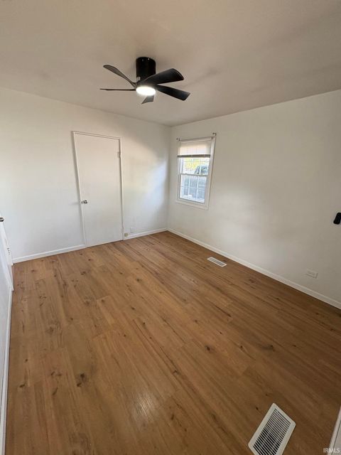 Tiny photo for 920 N BERKLEY Road, Kokomo, IN 46901 (MLS # 202541453)