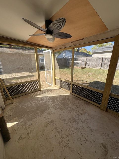Tiny photo for 920 N BERKLEY Road, Kokomo, IN 46901 (MLS # 202541453)