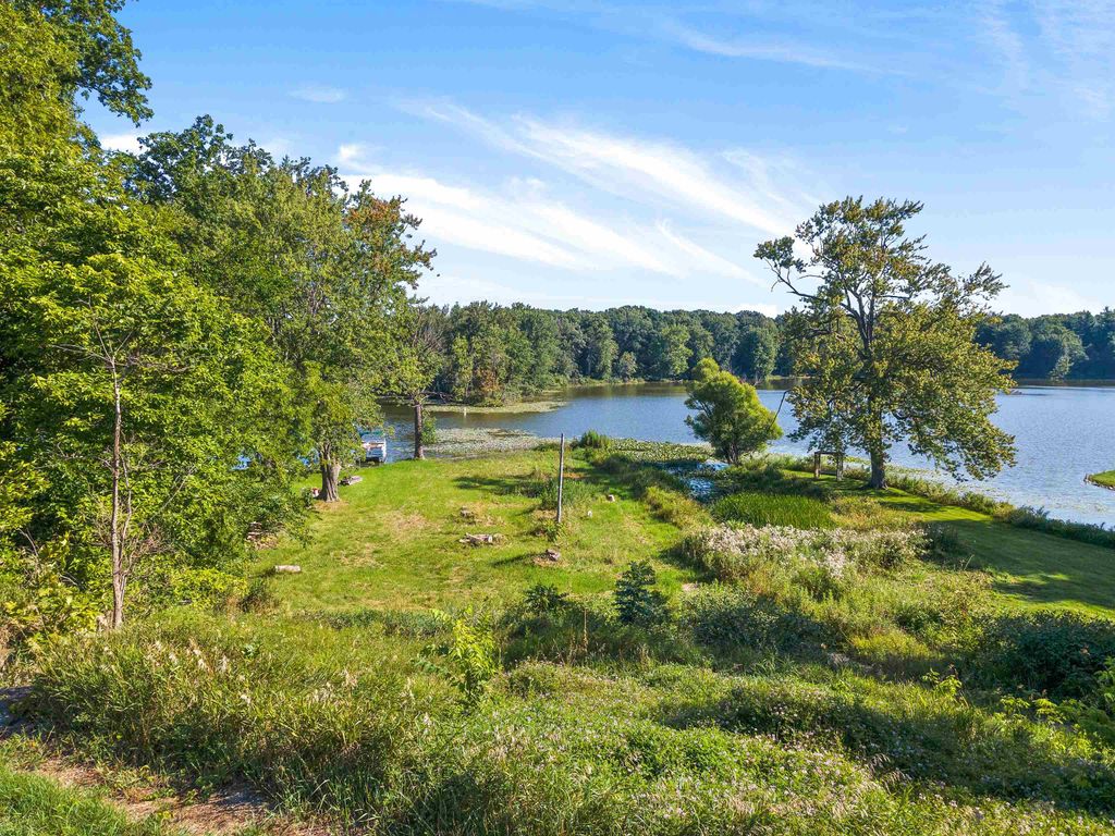 Photo of 9094 N Steinbarger Lake Road, Wawaka, IN 46794 (MLS # 202548595)