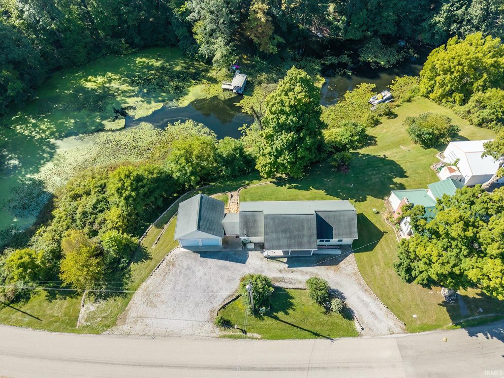 Photo of 9540 E 500 S Road, Wolcottville, IN 46795 (MLS # 202606559)