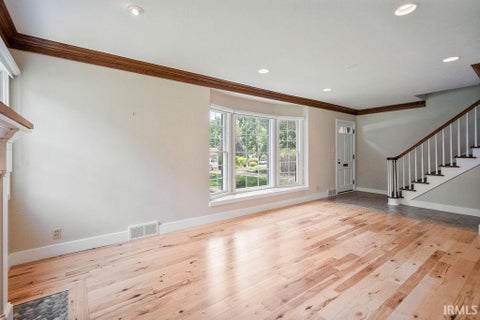 Tiny photo for 1414 Kingston Road, Kokomo, IN 46901 (MLS # 202626485)