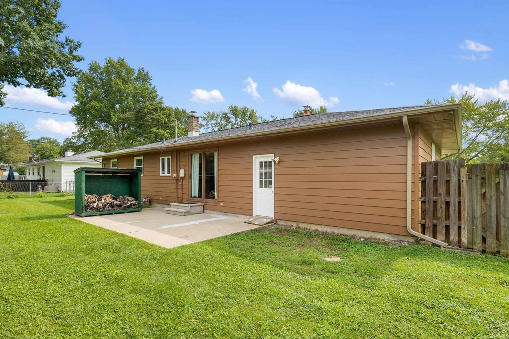 Photo of 5503 Cranston Avenue, Fort Wayne, IN 46835 (MLS # 202635901)