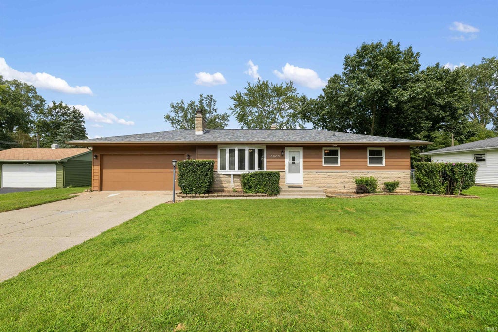 Photo of 5503 Cranston Avenue, Fort Wayne, IN 46835 (MLS # 202635901)