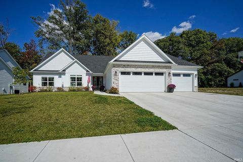 Photo of 6148 Helmsdale Drive, Lafayette, IN 47905 (MLS # 202539523)