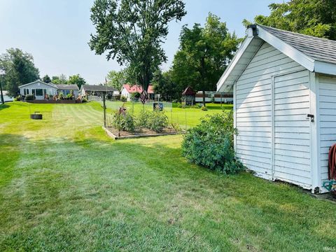 Tiny photo for 11446 S Park Road, Kewanna, IN 46939 (MLS # 202530475)