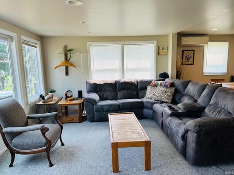 Tiny photo for 11446 S Park Road, Kewanna, IN 46939 (MLS # 202530475)