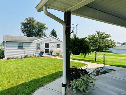 Tiny photo for 11446 S Park Road, Kewanna, IN 46939 (MLS # 202530475)