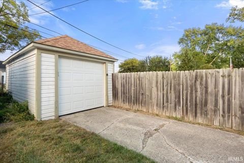 Tiny photo for 1214 King Street, Lafayette, IN 47905 (MLS # 202541818)