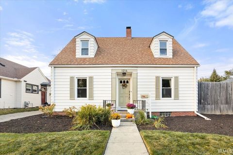 Tiny photo for 1214 King Street, Lafayette, IN 47905 (MLS # 202541818)