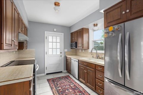 Tiny photo for 1214 King Street, Lafayette, IN 47905 (MLS # 202541818)
