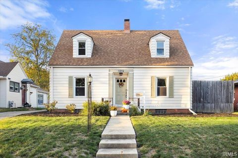 Photo of 1214 King Street, Lafayette, IN 47905 (MLS # 202541818)