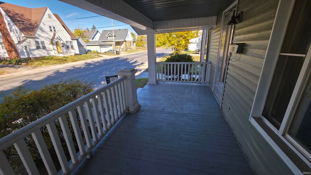 Photo of 3017 S Clinton Street, Fort Wayne, IN 46806 (MLS # 202545408)