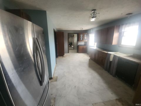 Tiny photo for 4770 S 50 E Road, Logansport, IN 46947 (MLS # 202607577)
