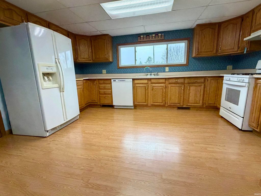 Photo of 4546 N Mexico Road, Peru, IN 46970 (MLS # 202606776)