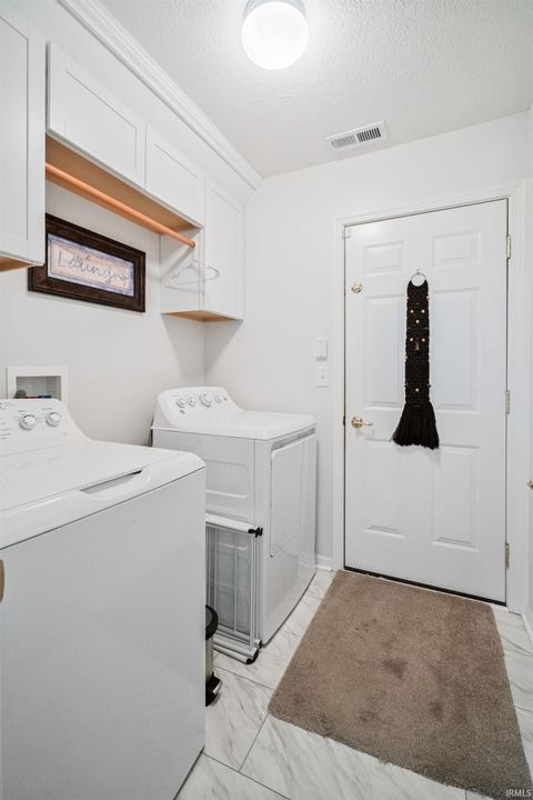 Tiny photo for 2848 Bridgestone Circle, Kokomo, IN 46902 (MLS # 202610969)