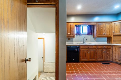 Tiny photo for 715 Pontiac Street, Rochester, IN 46975 (MLS # 202606657)