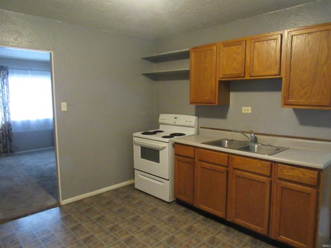 Tiny photo for 2522 WALKER Avenue, Kokomo, IN 46901 (MLS # 202639865)