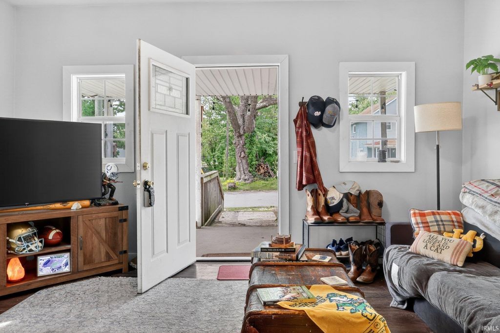 Photo of 114 E Randolph Street, La Paz, IN 46537 (MLS # 202620185)