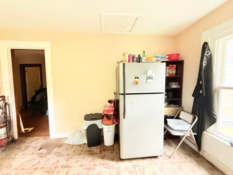 Tiny photo for 1522 S Washington Street, Marion, IN 46953 (MLS # 202618794)