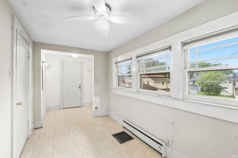 Tiny photo for 1307 Kensington Boulevard, Fort Wayne, IN 46805 (MLS # 202639860)