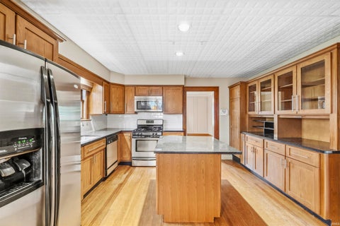 Tiny photo for 1307 Kensington Boulevard, Fort Wayne, IN 46805 (MLS # 202639860)