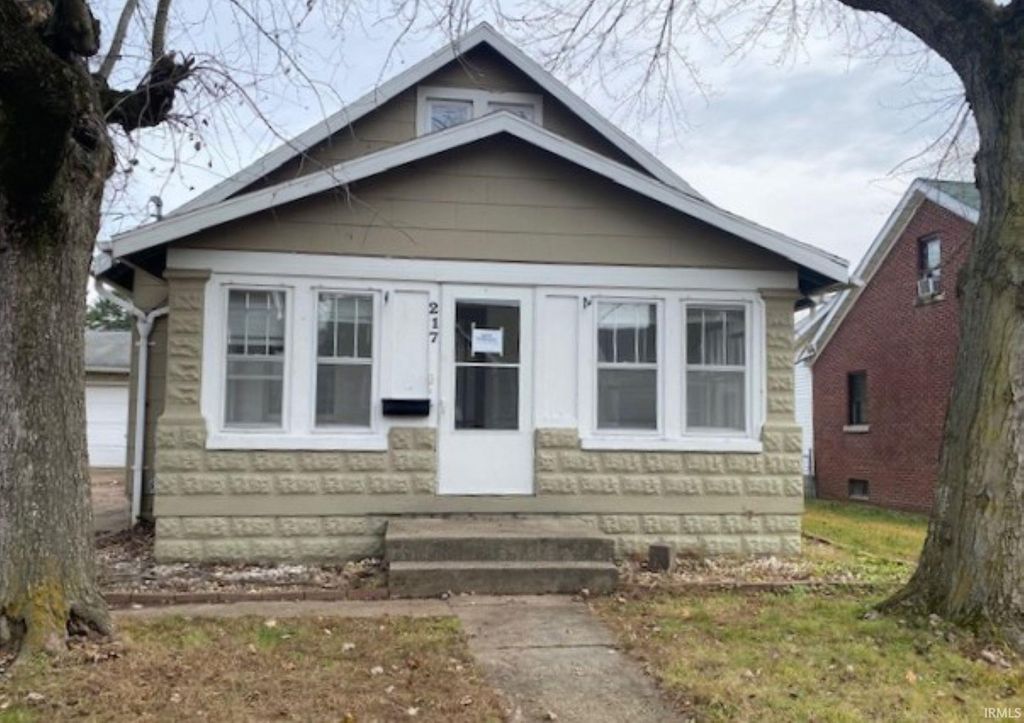 Photo of 217 N Arjem Street, Huntingburg, IN 47542 (MLS # 202548498)
