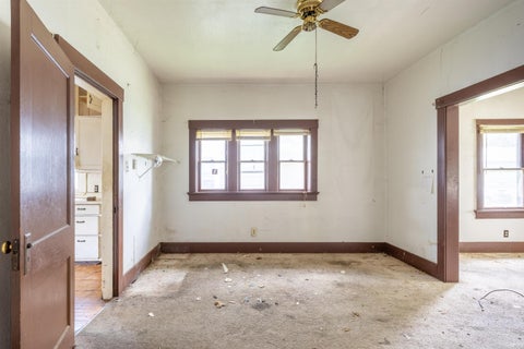 Tiny photo for 3525 S Harrison Street, Fort Wayne, IN 46807 (MLS # 202625452)