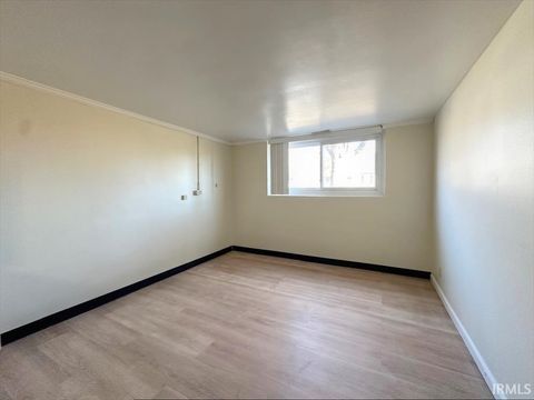 Tiny photo for 1213 MAPLEWOOD Drive, Kokomo, IN 46902 (MLS # 202600164)