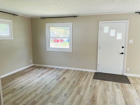Tiny photo for 614 E Randolph Street, Angola, IN 46703 (MLS # 202634243)