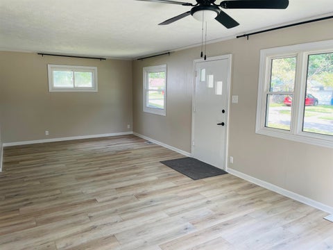 Tiny photo for 614 E Randolph Street, Angola, IN 46703 (MLS # 202634243)
