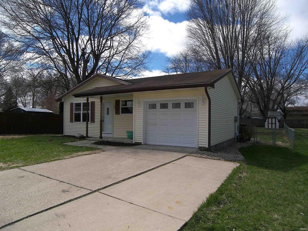 Photo of 920 2nd Street, Plymouth, IN 46563 (MLS # 202609655)