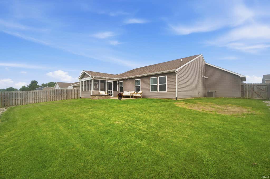 Photo of 2659 Glastonbury Way, Lafayette, IN 47909 (MLS # 202630323)
