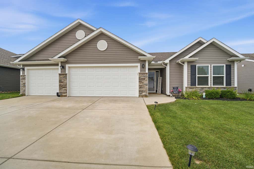 Photo of 2659 Glastonbury Way, Lafayette, IN 47909 (MLS # 202630323)