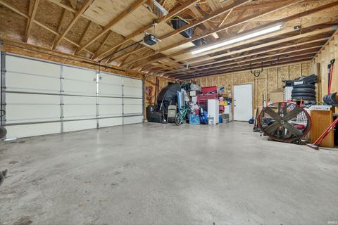 Tiny photo for 1723 N Courtland Avenue, Kokomo, IN 46901 (MLS # 202535401)