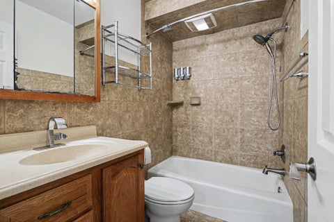 Tiny photo for 54218 N Ironwood Road, South Bend, IN 46635 (MLS # 202637269)