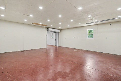 Tiny photo for 54218 N Ironwood Road, South Bend, IN 46635 (MLS # 202637269)