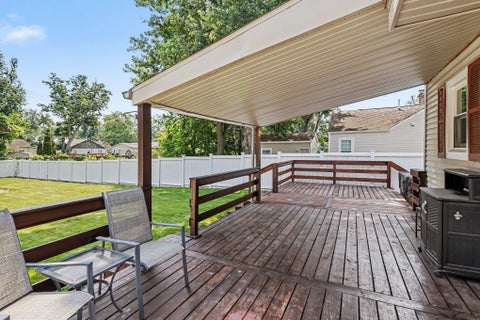 Tiny photo for 54218 N Ironwood Road, South Bend, IN 46635 (MLS # 202637269)