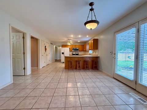 Tiny photo for 9140 Southport Drive, Evansville, IN 47711 (MLS # 202607264)
