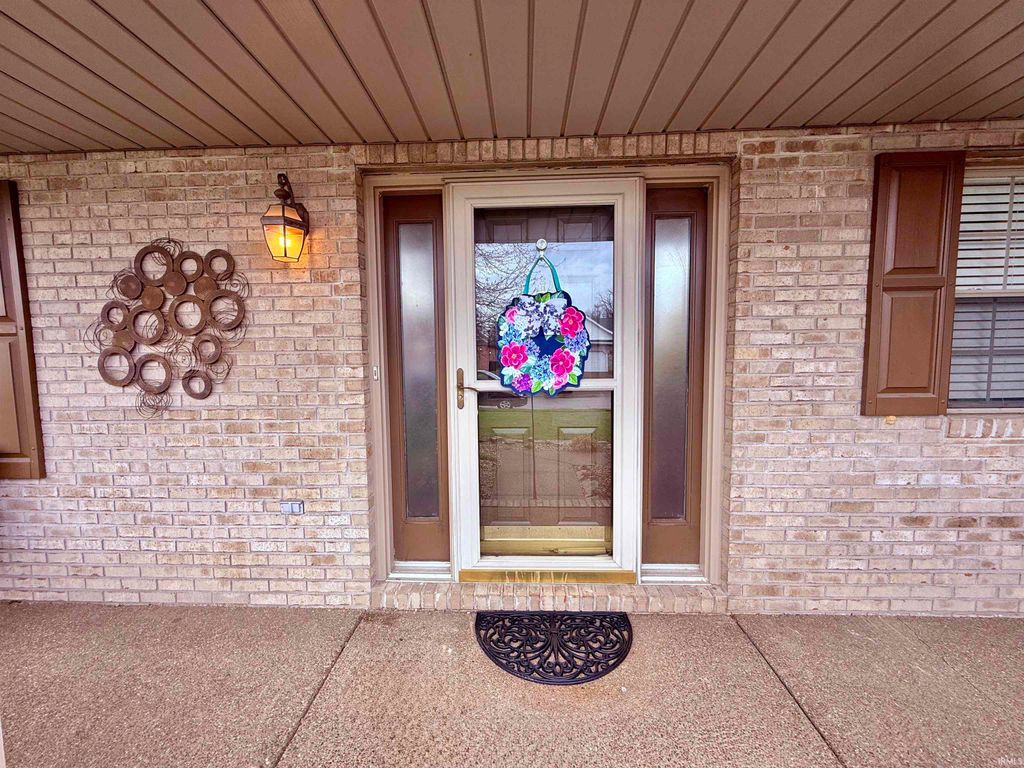 Photo of 9140 Southport Drive, Evansville, IN 47711 (MLS # 202607264)