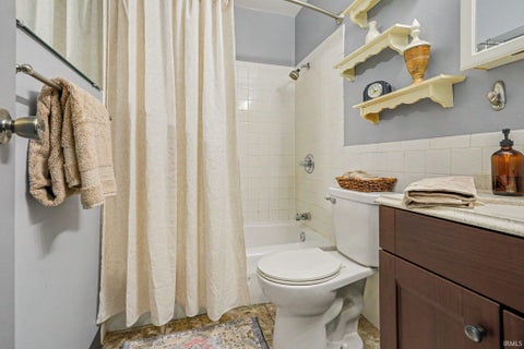 Tiny photo for 2500 Topsfield Road #603, South Bend, IN 46614 (MLS # 202638882)