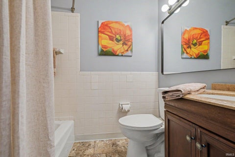 Tiny photo for 2500 Topsfield Road #603, South Bend, IN 46614 (MLS # 202638882)