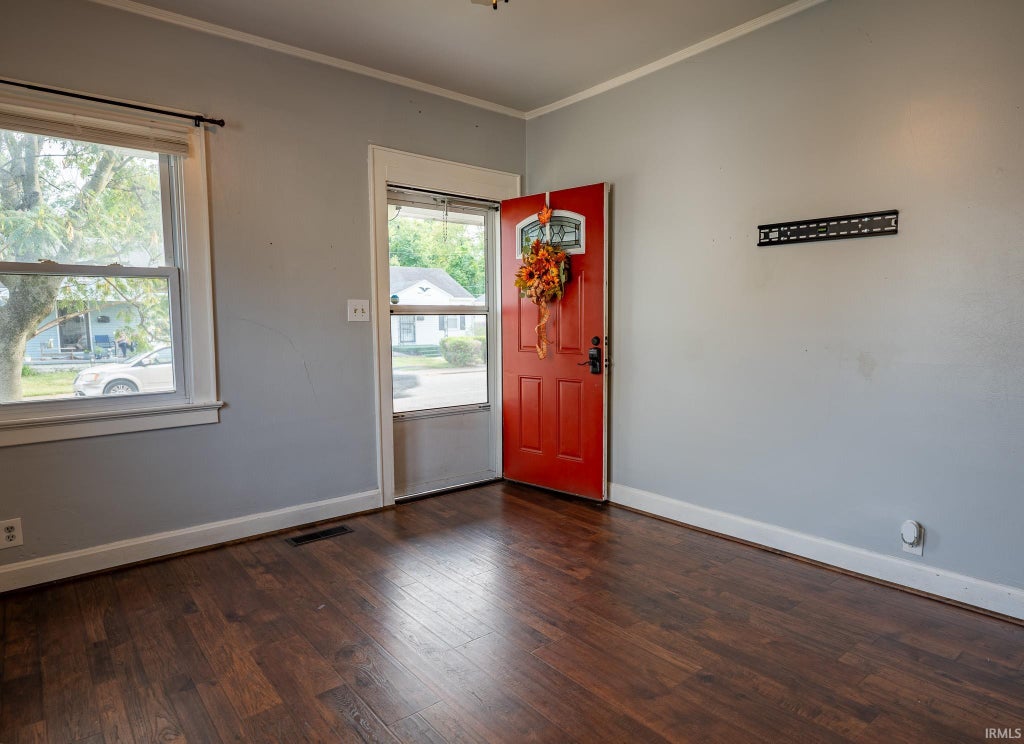 Photo of 1818 E Franklin Street, Evansville, IN 47711 (MLS # 202637206)