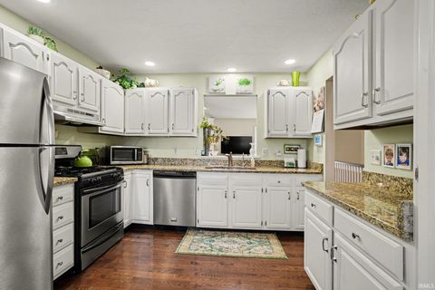 Tiny photo for 1021 Wheatstone Drive, Mishawaka, IN 46544 (MLS # 202605388)