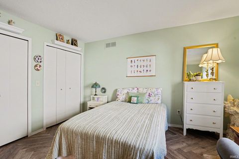 Tiny photo for 1021 Wheatstone Drive, Mishawaka, IN 46544 (MLS # 202605388)