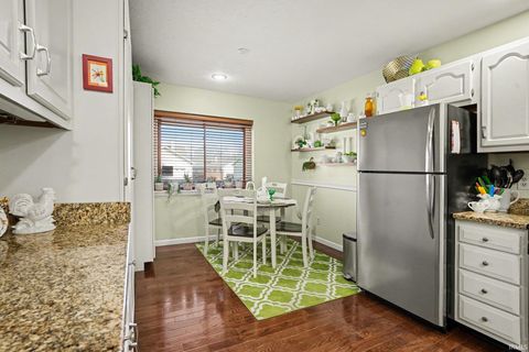 Tiny photo for 1021 Wheatstone Drive, Mishawaka, IN 46544 (MLS # 202605388)