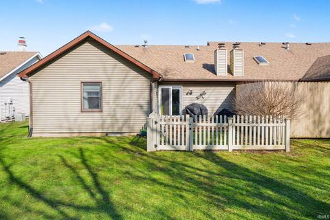 Tiny photo for 1021 Wheatstone Drive, Mishawaka, IN 46544 (MLS # 202605388)