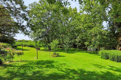 Tiny photo for 10328 W 100 N Road, Kokomo, IN 46901 (MLS # 202631345)